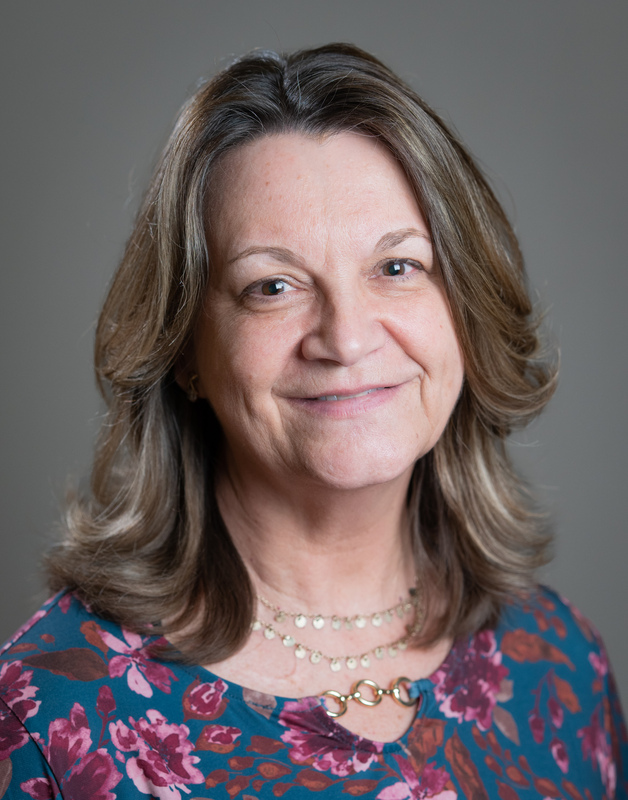 Ruth Simmons