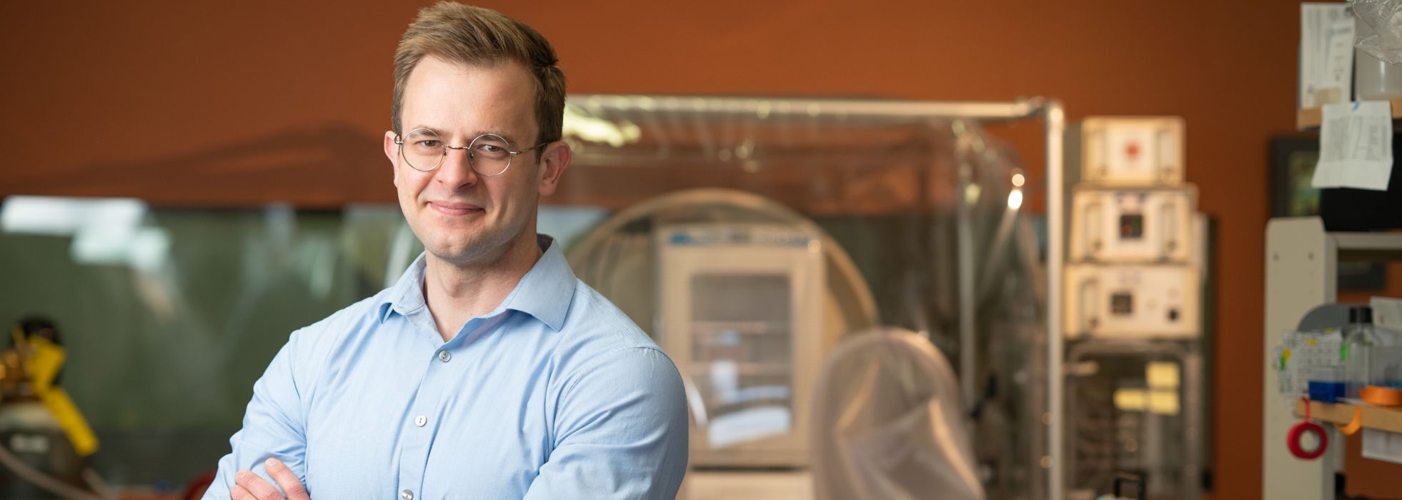 Dr. Andrew Hryckowian in his research lab