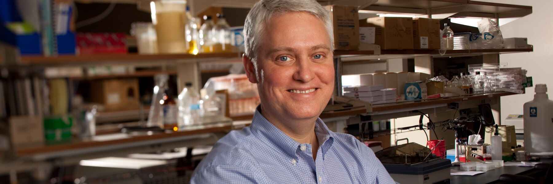 photo of Dr. Doug McNeel in the lab