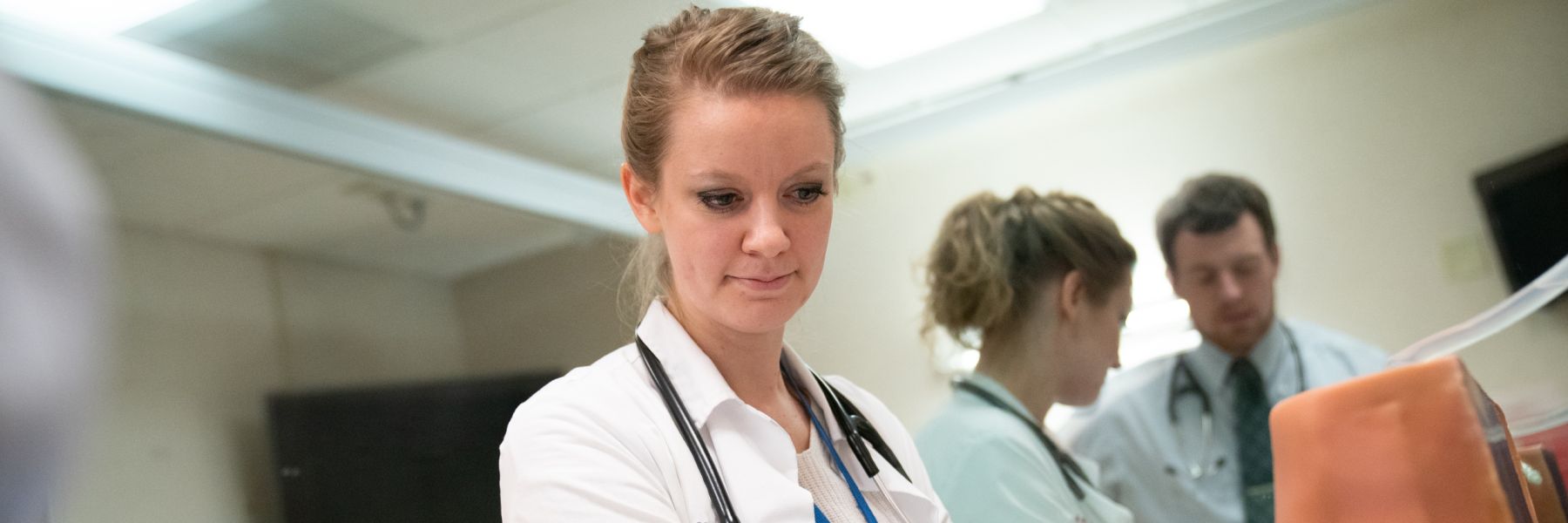 photo of ID fellow in the UW Health Clinical Simulation Program
