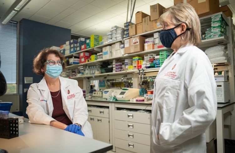 Dr. Lynn Schnapp and Dr. Carole Wilson