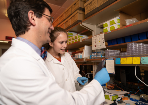 Dr. Cryns in his lab with a research assistant.