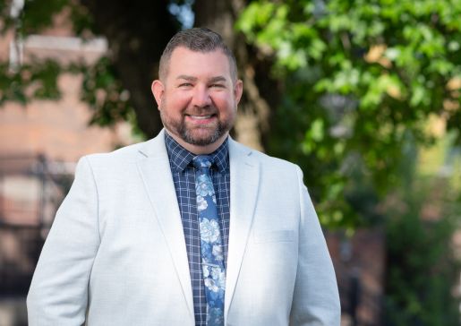 Dr. Justin Vang-Moore